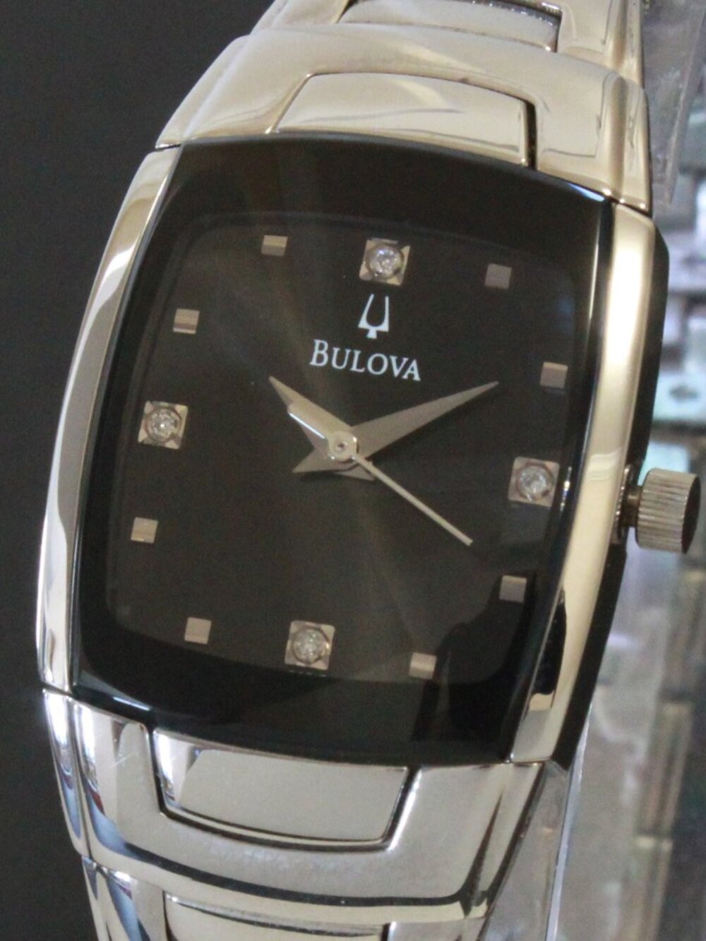 Bulova Ladies Classic Tonneau Style Quartz Watch Diamond Indices Black Dial 21mm - Picture 10 of 13